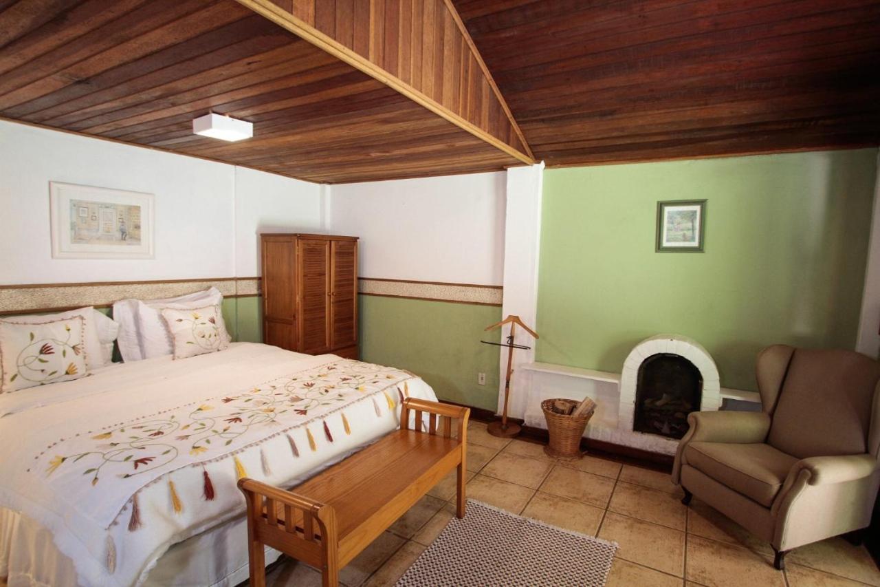 Pequena Suecia Hotel Penedo  Szoba fotó